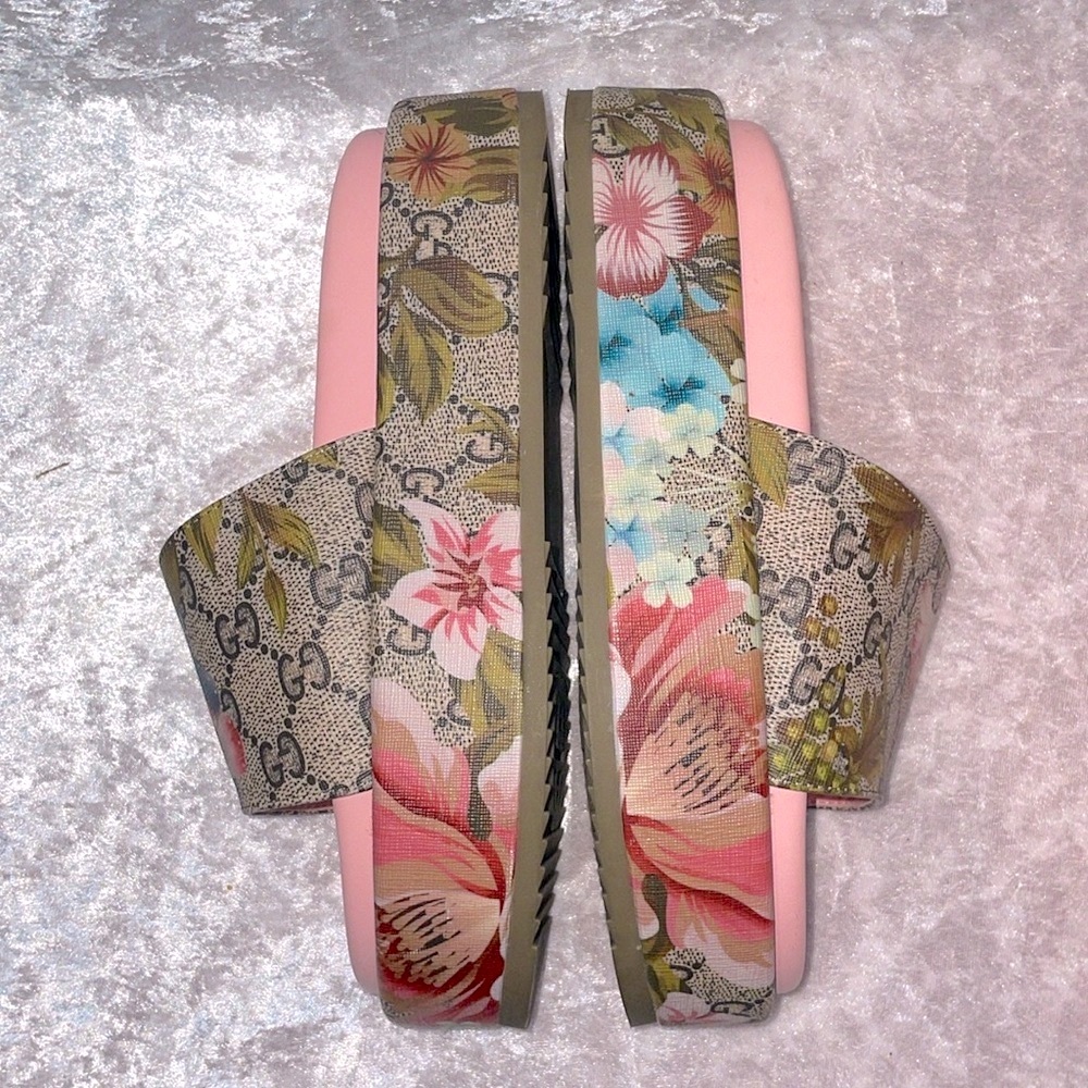 Gucci Floral Monogram Platform Slides in Beige and Pink. Box is not available - Picture 8 of 10